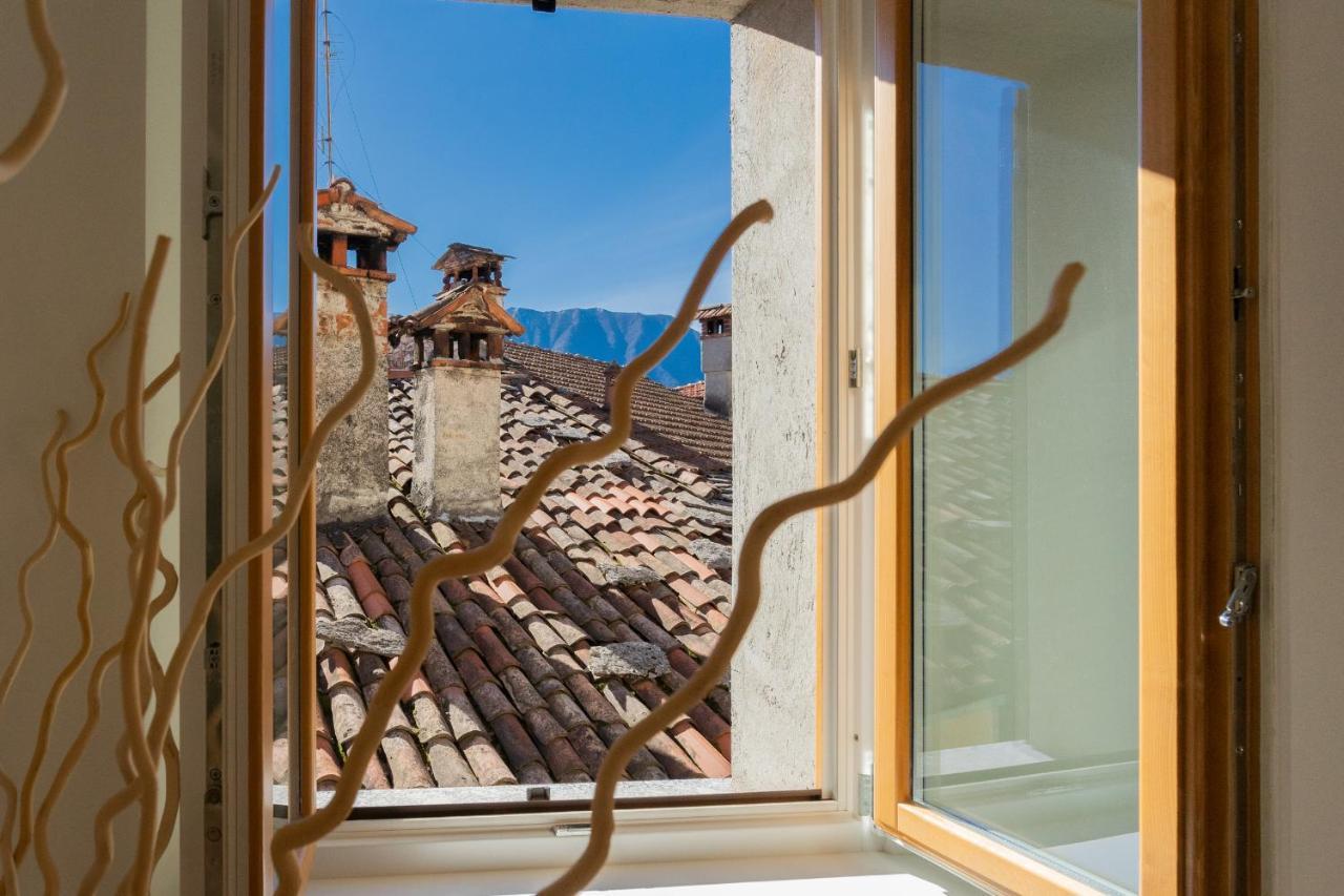 Lovely Corner In The Heart Of The Lake By Rent All Côme Extérieur photo