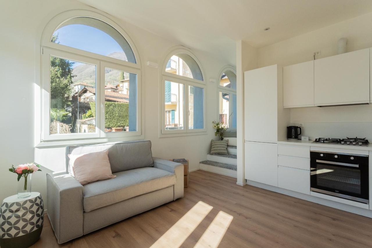 Lovely Corner In The Heart Of The Lake By Rent All Côme Extérieur photo
